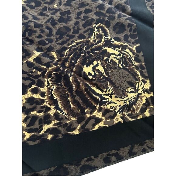 Vintage 80's Tiger Print Silky Scarf made in Korea - Picture 1 of 6